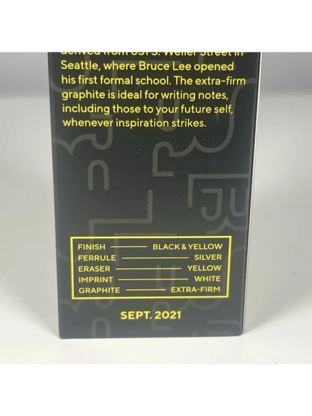 Blackwing Volumes 651 Bruce Lee Pencils Complete Box of 12 2021 Limited Edition